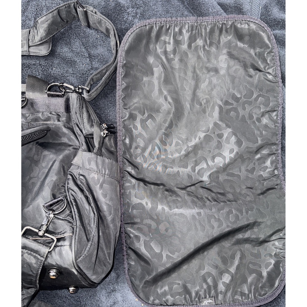 Ju-Ju-Be Dr. BFF Black Catwalk Travel Diaper Bag Leopard Pattern - Picture 10 of 15